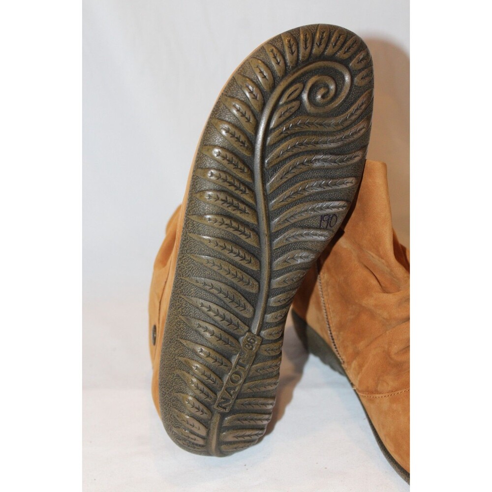 Womens Naot Kahika Ruched Zip Boots EU 37 US 6 Nubuck Flat Booties Amber Nubuck - Picture 6 of 7